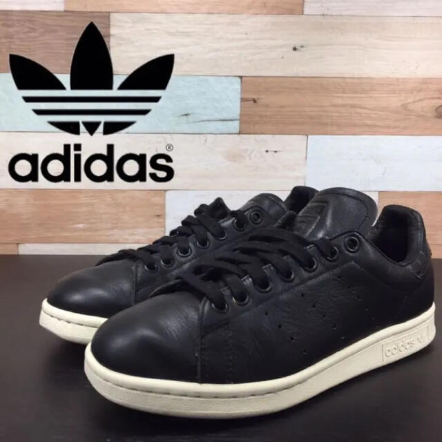 adidas(アディダス)のadidas STAN SMITH 23.5cm レディースの靴/シューズ(スニーカー)の商品写真