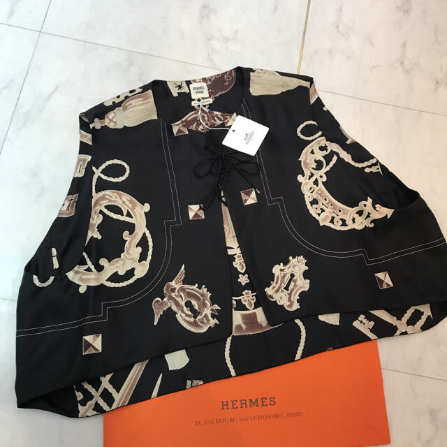 ☆未使用品☆HERMES レ・クレ シルクボレロ 2017AW