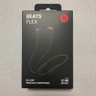 ビーツバイドクタードレ(Beats by Dr Dre)のBeats flex 黒 ビーツフレックスワイヤレスイヤホン(ヘッドフォン/イヤフォン)