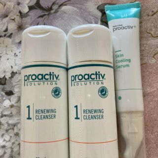 プロアクティブ(proactiv)のプロアクティブリニューイングクレンザー60ml2本セット(美容液)