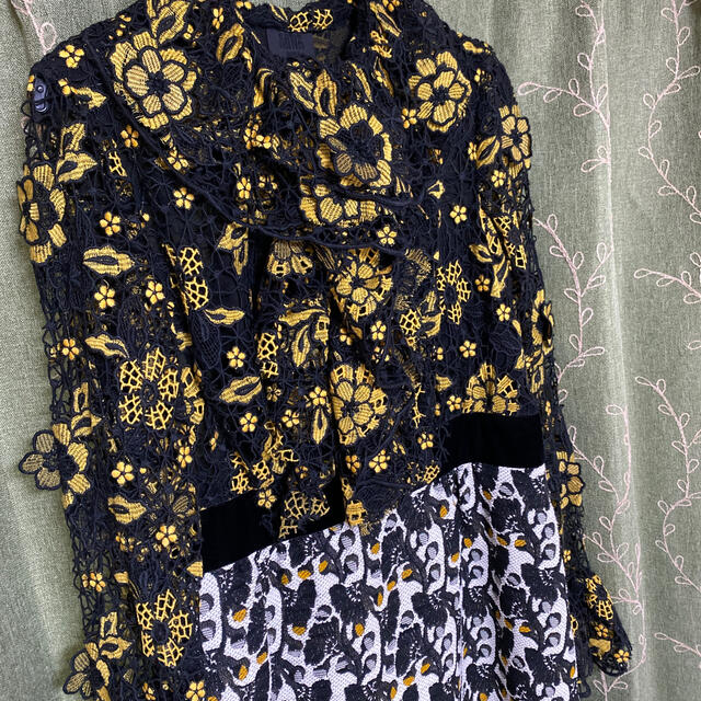くすみ水色 未使用【ANNA SUI】ワンピース ミニドレス イエロー 黄色