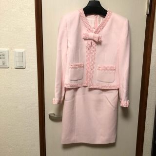 クレージュ(Courreges)の【美品】レディーススーツ／ピンク／春もの／入学式(スーツ)