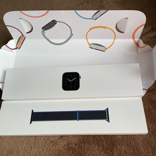 アップルウォッチ(Apple Watch)のApple Watch SE(40MM)GPS＋Cellularモデル(腕時計)