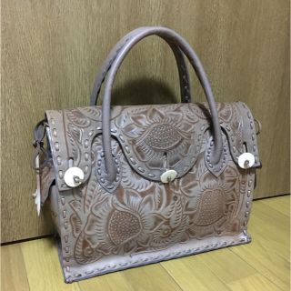 グレースコンチネンタル(GRACE CONTINENTAL)のカービングバッグ ♡ グレー M(トートバッグ)