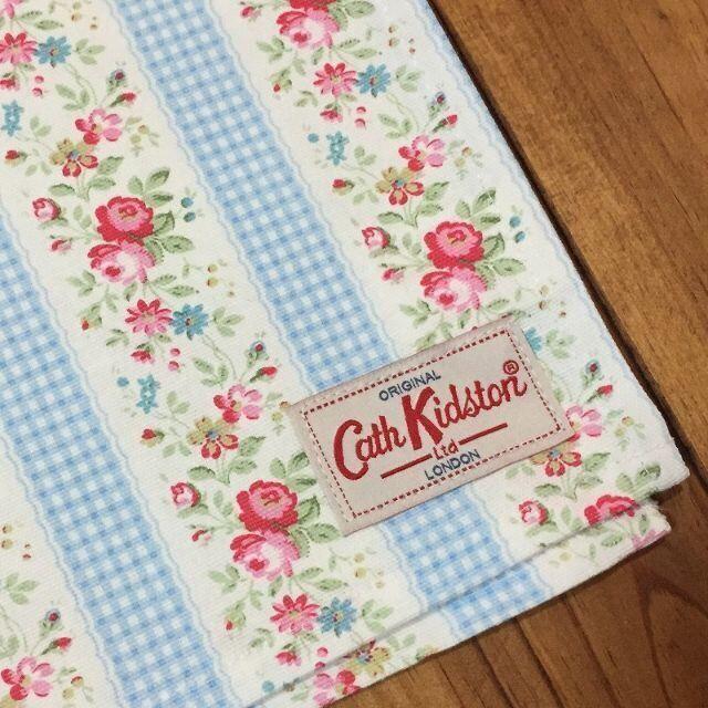 Cath Kidston(キャスキッドソン)の新品 キャスキッドソン ティータオル フローラルギンガムブルー インテリア/住まい/日用品のキッチン/食器(収納/キッチン雑貨)の商品写真