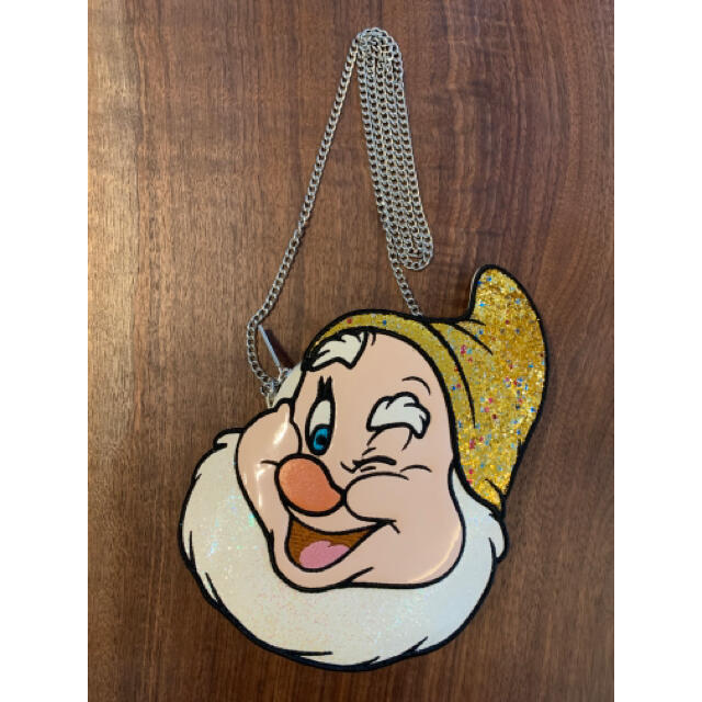 Disney(ディズニー)のダニエルニコル　ショルダー　バッグ　白雪姫　7人の小人　鞄 レディースのバッグ(ショルダーバッグ)の商品写真