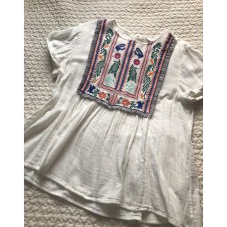 ザラ(ZARA)のZara インド刺繍チュニック　M(チュニック)