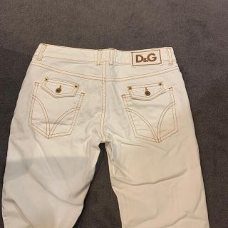 ディーアンドジー(D&G)のドルチェ&ガッパーナ　ホワイト　クロップドジーンズ　27(デニム/ジーンズ)