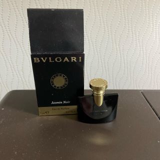 BVLGARI - 新品未使用 ブルガリJasmineNoir 5mlの通販 by ゆかりんご's ...