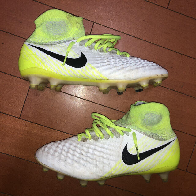 Nike サッカースパイク マジスタ オブラ 26の通販 By ペップ ナイキならラクマ Nike サッカースパイク マジスタ オブラ 26の通販 By ペップ ナイキならラクマ