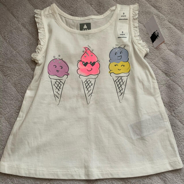 babyGAP(ベビーギャップ)のTシャツ キッズ/ベビー/マタニティのキッズ服女の子用(90cm~)(Tシャツ/カットソー)の商品写真