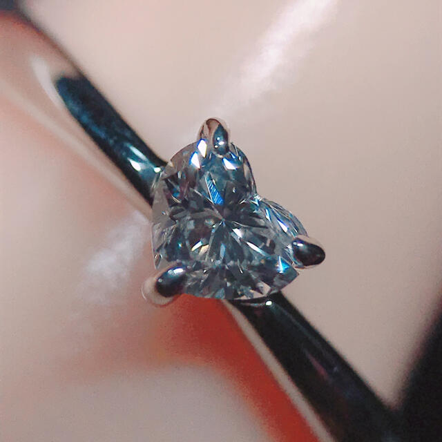 canal４℃(カナルヨンドシー)の4℃ ヨンドシー ハートシェイプカット ダイヤモンドリング PT900 1粒 レディースのアクセサリー(リング(指輪))の商品写真
