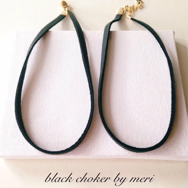 deerskin choker ハンドメイドのアクセサリー(ネックレス)の商品写真