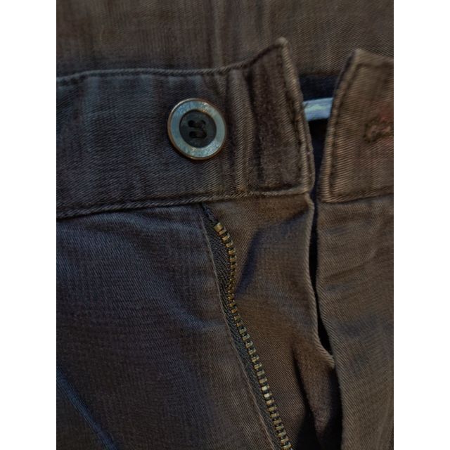 ZARA(ザラ)の【ZARA】綿ダーク系ストレート31インチ濃カーキ― メンズのパンツ(デニム/ジーンズ)の商品写真