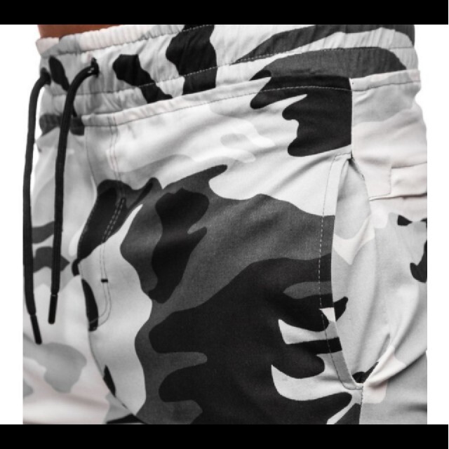 メンズモノトーン白黒ジョガーパンツ メンズのパンツ(ワークパンツ/カーゴパンツ)の商品写真