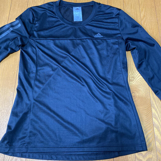 adidas(アディダス)のadidas トップス レディースのトップス(Tシャツ(長袖/七分))の商品写真