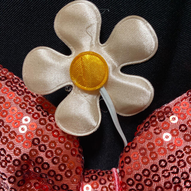 Disney 難あり品です 新品海外ディズニーカチューシャ ドット お花カチューシャ 水玉の通販 By 発送早いです プロフ読んでね ももさん S Shop ディズニーならラクマ