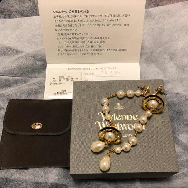 VivienneWestwood＊ブロークンパールピアス復刻ピアス