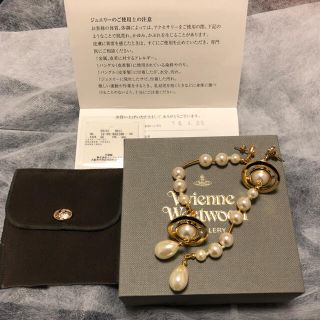 ヴィヴィアンウエストウッド(Vivienne Westwood)のVivienneWestwood＊ブロークンパールピアス復刻(ピアス)