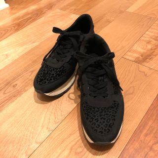 ザラ(ZARA)のZARA レオパード柄スニーカー　39(スニーカー)