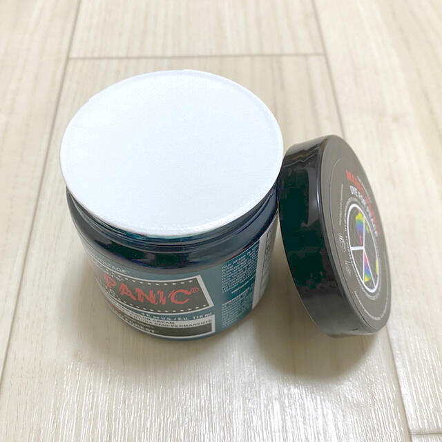 MANIC PANIC マニックパニック エンチャンティッドフォレスト コスメ/美容のヘアケア/スタイリング(カラーリング剤)の商品写真