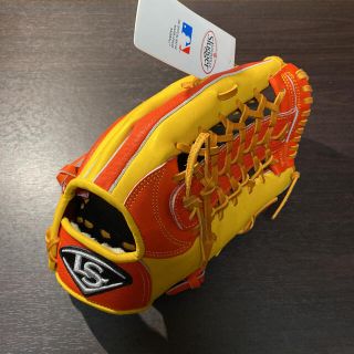 ルイスビルスラッガー(Louisville Slugger)のグローブ 硬式用 ルイスビルスラッガー 外野手用 新品未使用 タグ付き 野球(グローブ)