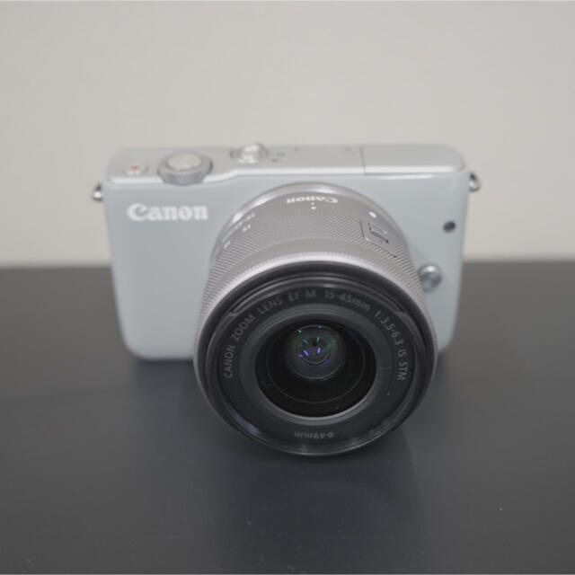 Canon EOS M10ホワイト 1