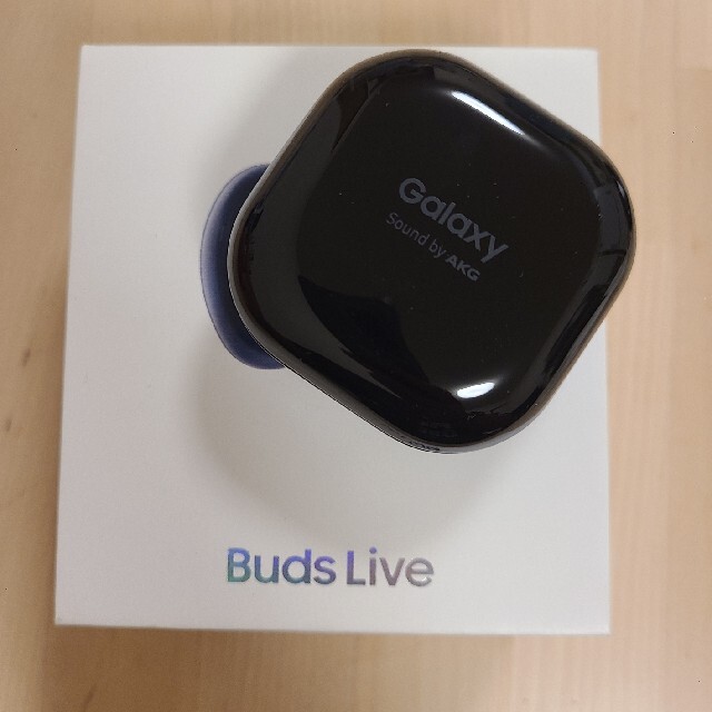 SAMSUNG(サムスン)のGalaxy Buds Live スマホ/家電/カメラのオーディオ機器(ヘッドフォン/イヤフォン)の商品写真