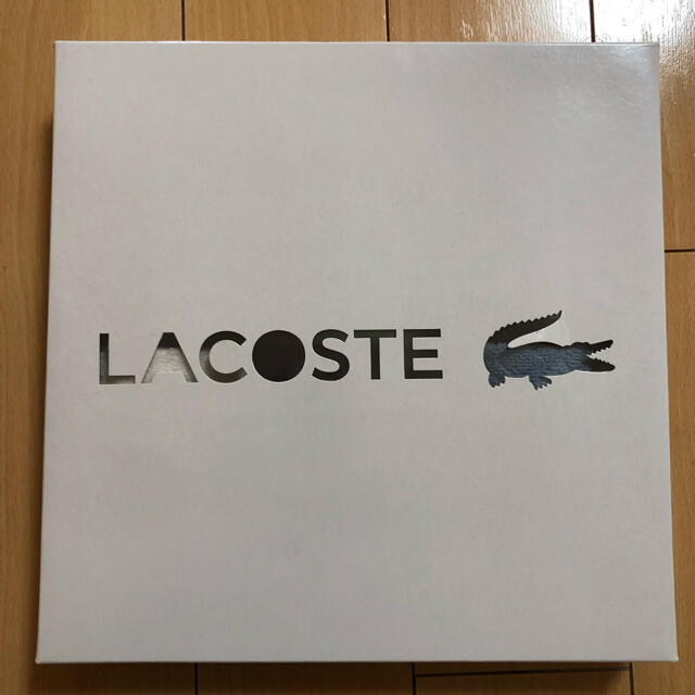 LACOSTE(ラコステ)のどんぐり様専用　ラコステ　タオルセット インテリア/住まい/日用品の日用品/生活雑貨/旅行(タオル/バス用品)の商品写真