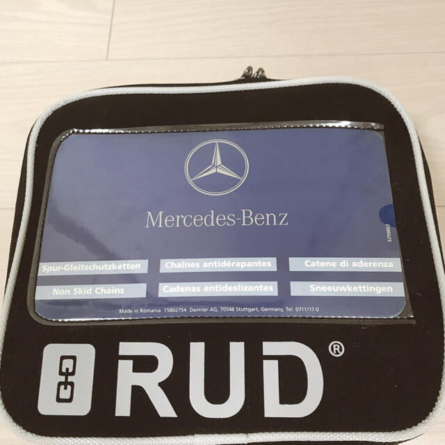バイクMercedes-Benz  ベンツ　純正 225/40R18 タイヤチェーン