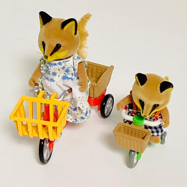 シルバニアファミリー　海外版　Bikes and Picnic Set