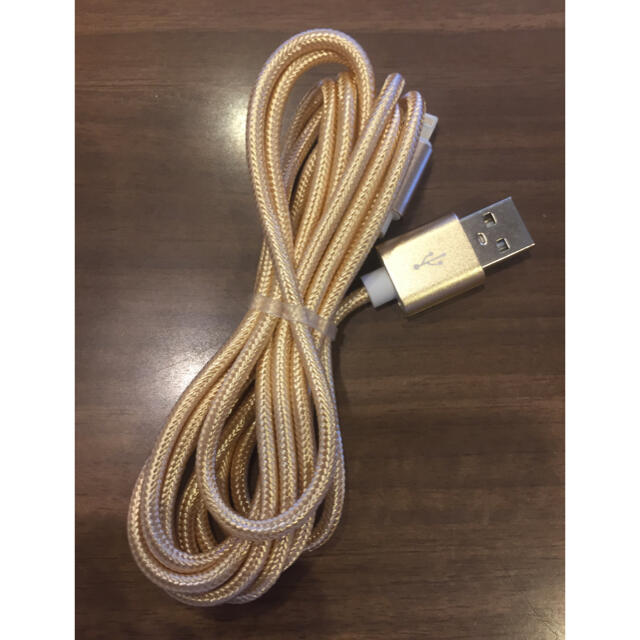 紫輝赤様 専用 iPhoneケーブル2m スマホ/家電/カメラのスマホアクセサリー(その他)の商品写真