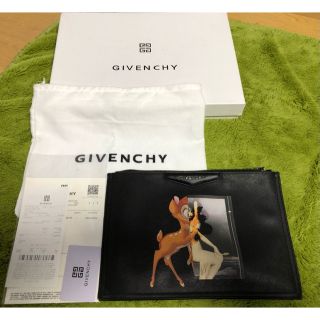 GIVENCHY - 値下げ中 GIVENCHY bambi バンビ クラッチバッグの