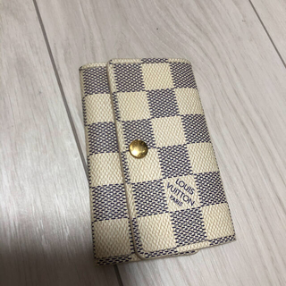 ルイヴィトン(LOUIS VUITTON)のLouis Vuitton キーケース ダミエ アズール柄　ホワイト(キーケース)