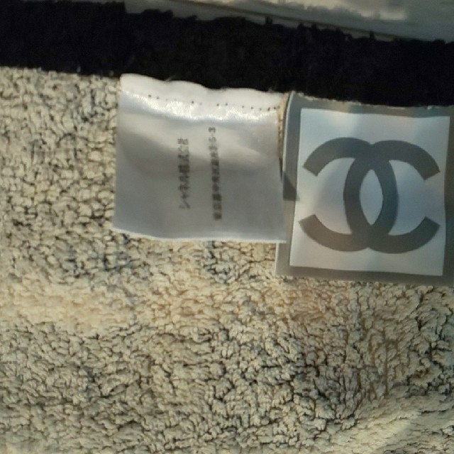 CHANEL シャネル 直営店購入品 ビーチタオル 美品! CHANEL シャネル 直営店購入品 ビーチタオル 美品!