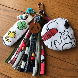 スヌーピー ハンドメイドタッセルキーホルダー❣️じゅんべえ様専用です。(キーホルダー)