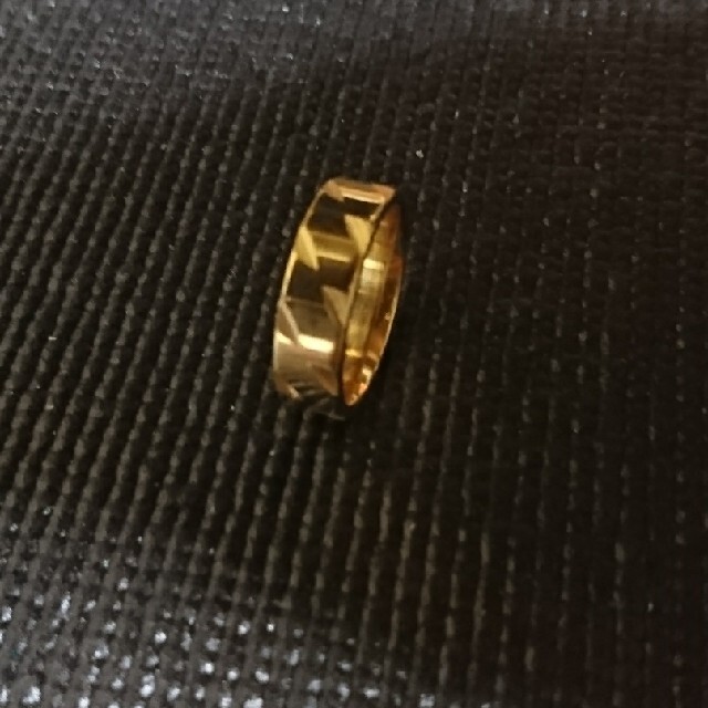 316l サージカルステンレス リング 指輪 ゴールドカラー 14号 レディースのアクセサリー(リング(指輪))の商品写真