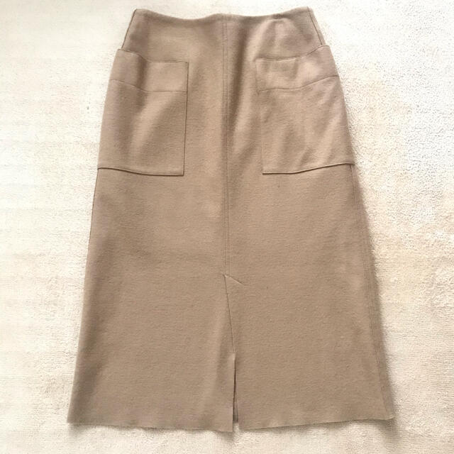 Plage(プラージュ)の【送料無料】plageベージュタイトスカート レディースのスカート(ひざ丈スカート)の商品写真