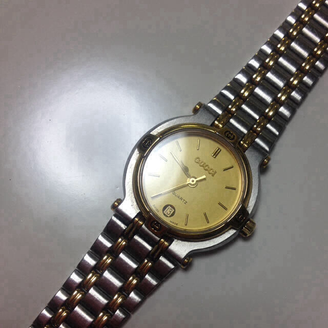 得価人気 Gucci - グッチ ゴールドフェイス時計✨の通販 by キャリー's shop|グッチならラクマ HOT即納