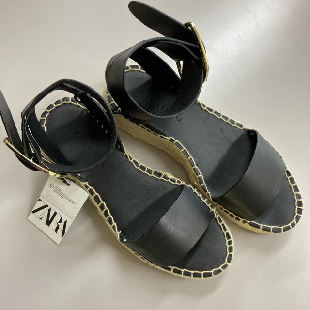 新品　ZARA リアルレザーサンダル　36