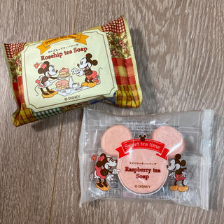 ディズニー(Disney)のミッキー ＆ ミニー 石鹸 2個セット(ボディソープ/石鹸)