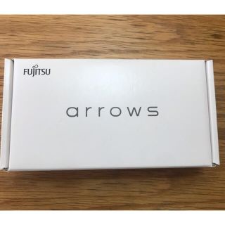 フジツウ(富士通)のarrows RX  ホワイト　32G(スマートフォン本体)