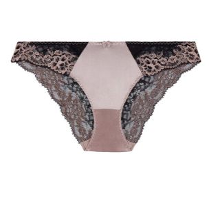 シモーヌペレール(Simone Perele)の新作1.5万AUBADEオーバドゥFEMME GLAMOURイタリアン単品4(ショーツ)