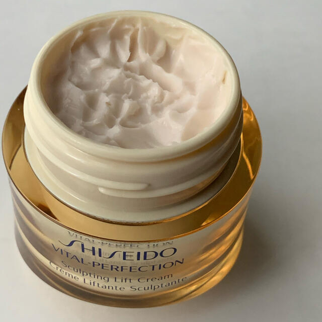 SHISEIDO (資生堂)(シセイドウ)のバイタルパーフェクション　Sリフトクリーム コスメ/美容のスキンケア/基礎化粧品(フェイスクリーム)の商品写真