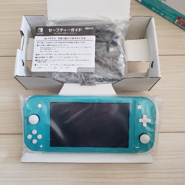 【送料無料】Nintendo Switch lite【ターコイズ】