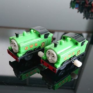 カプセルプラレール トーマス ダック １つのお値段ですの通販 by