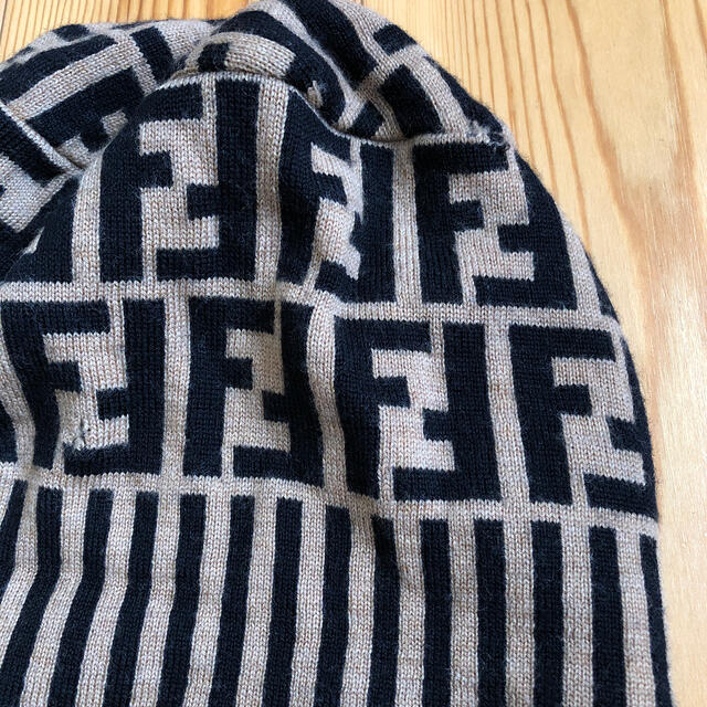 FENDI(フェンディ)のu-na様専用　FENDI ニットキャップズッカ　本物　ヴィンテージ  レディースの帽子(ニット帽/ビーニー)の商品写真