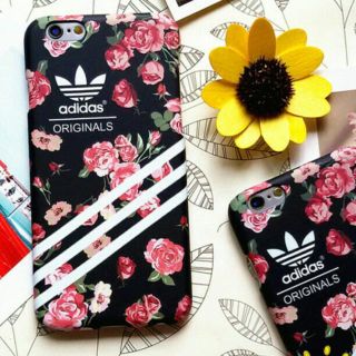 アディダス(adidas)の新品未使用 アディダス アイフォンケース(iPhoneケース)