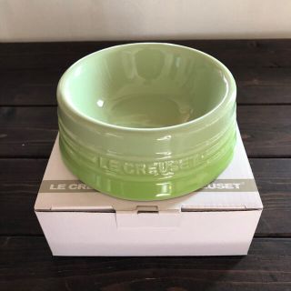 ルクルーゼ(LE CREUSET)の新品未使用　ル・クルーゼ　ドッグボール　Sサイズ　フルーツグリーン(犬)