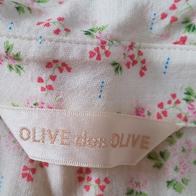 OLIVEdesOLIVE(オリーブデオリーブ)の★極美品★OLIVE des OLIVEブラウス レディースのトップス(シャツ/ブラウス(半袖/袖なし))の商品写真